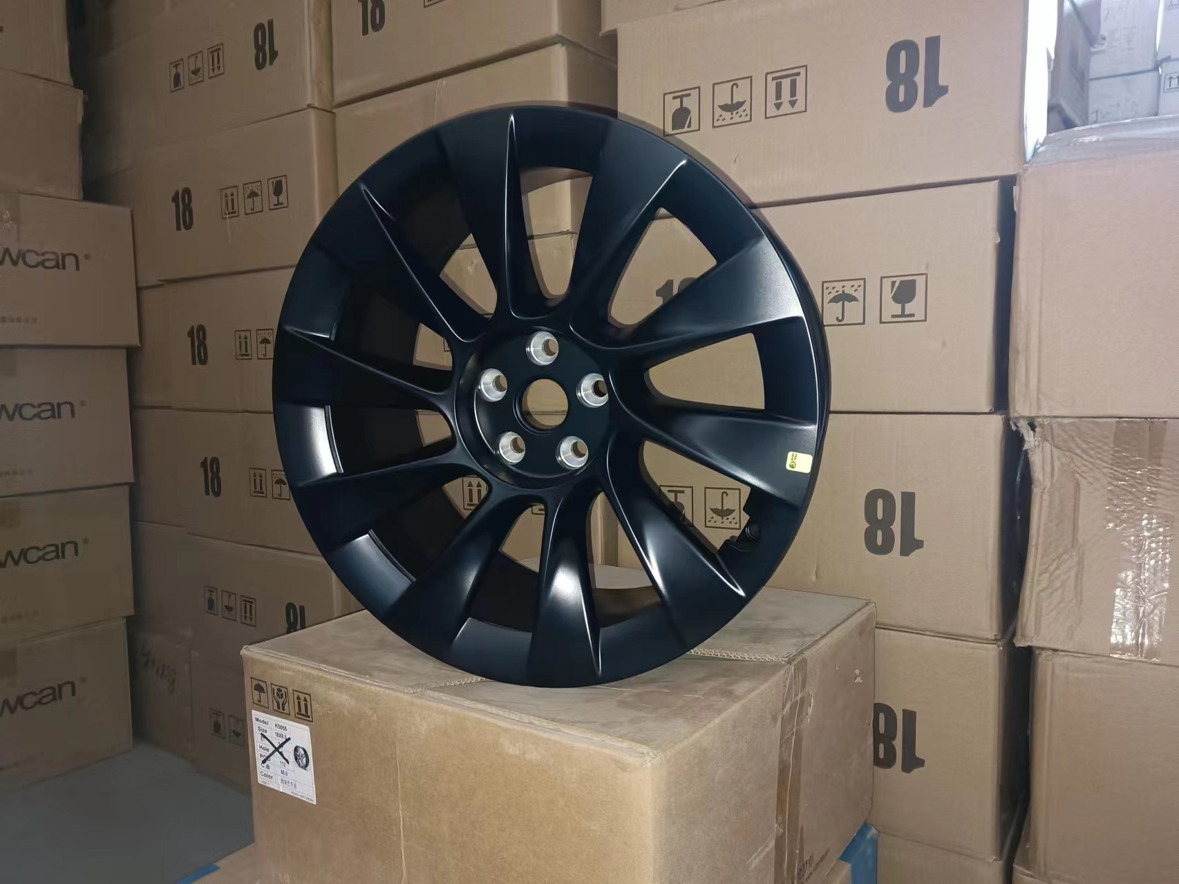 00235 特斯拉 MODEL Y 20寸 原车